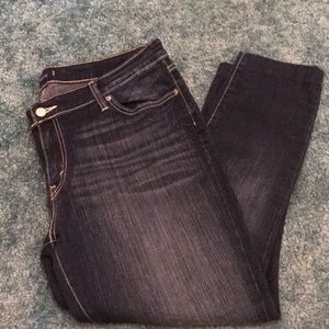 Levi leggings 535, size 17 Juniors/Plus dark